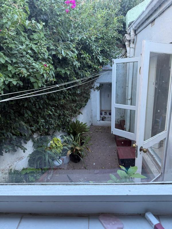 To Let 1 Bedroom Property for Rent in Oranjezicht Western Cape